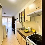 студио каскадас м5 *